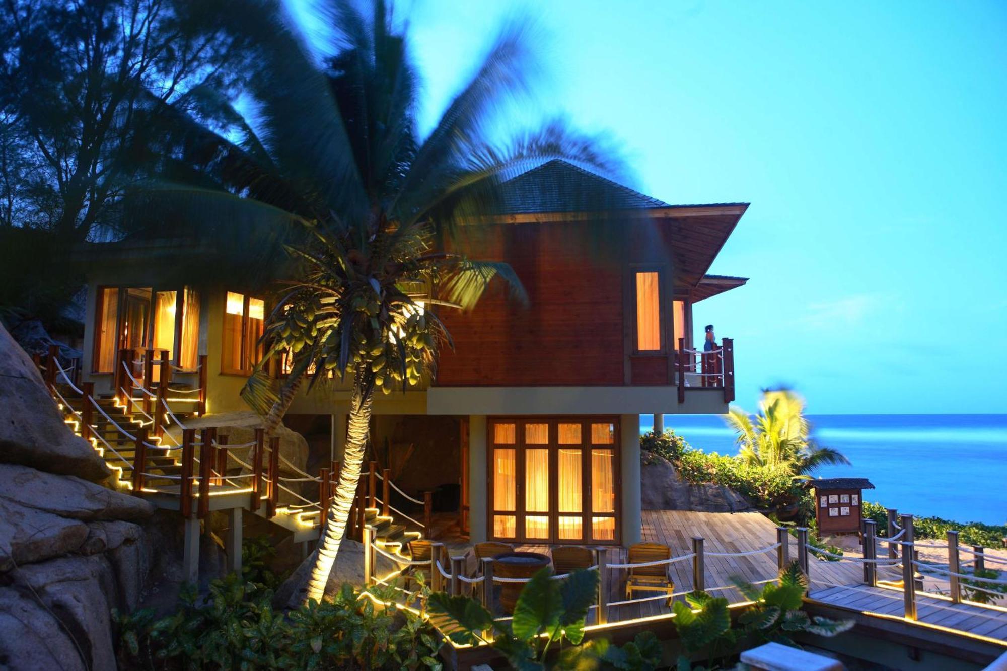 Doubletree By Hilton Seychelles Allamanda Resort & Spa Takamaka Екстер'єр фото