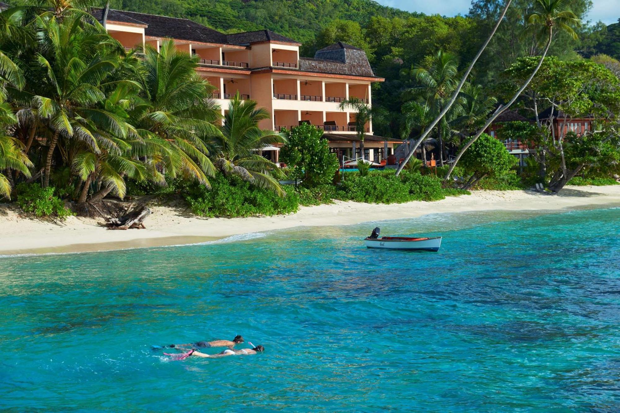 Doubletree By Hilton Seychelles Allamanda Resort & Spa Takamaka Екстер'єр фото