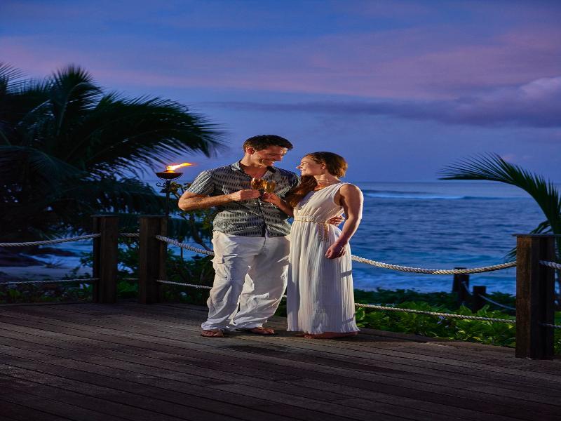 Doubletree By Hilton Seychelles Allamanda Resort & Spa Takamaka Екстер'єр фото