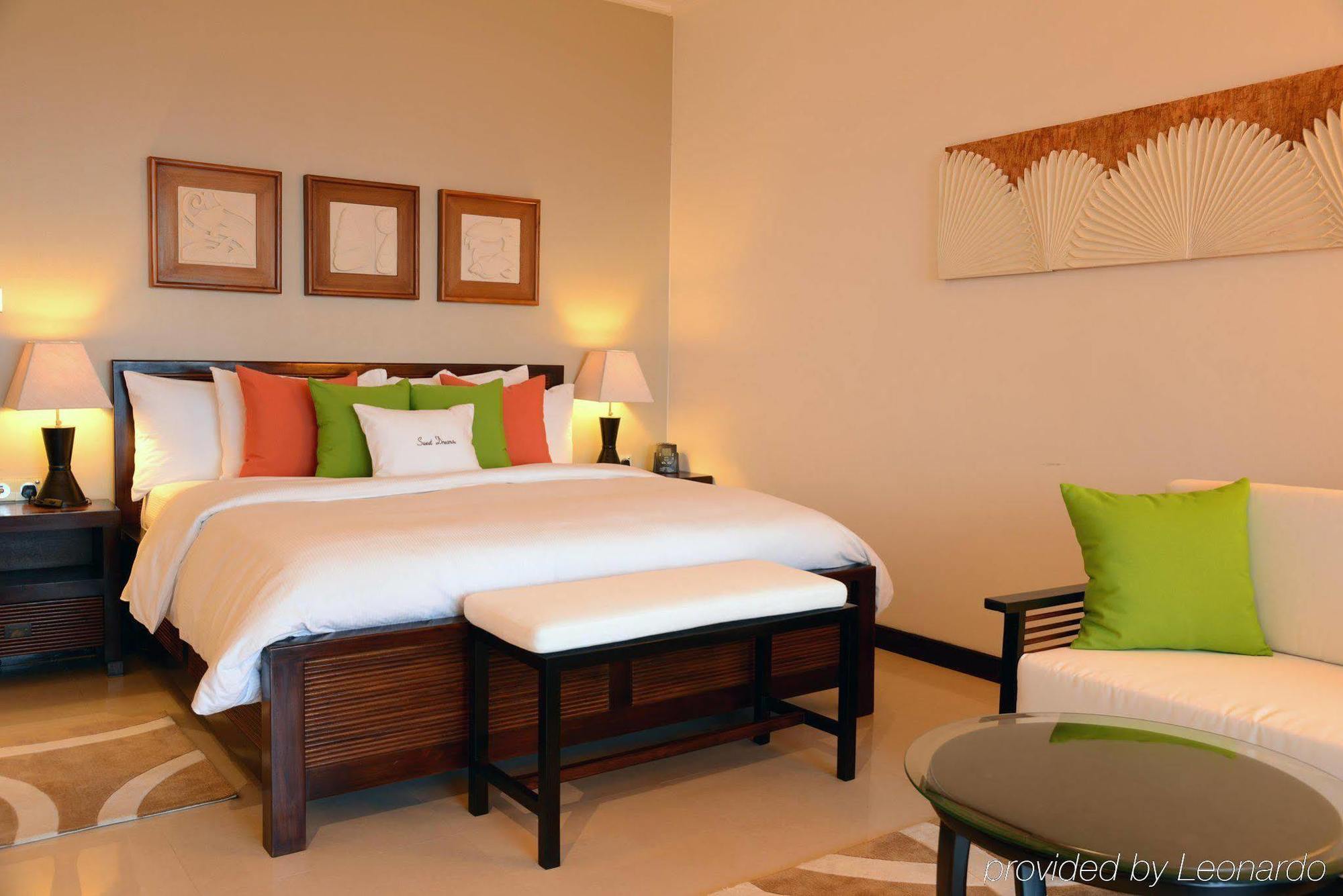 Doubletree By Hilton Seychelles Allamanda Resort & Spa Takamaka Екстер'єр фото